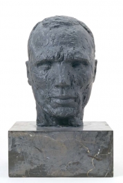 Busto de José Tagarro